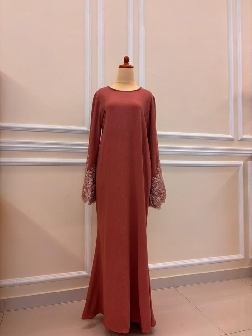 Jubah Salmon