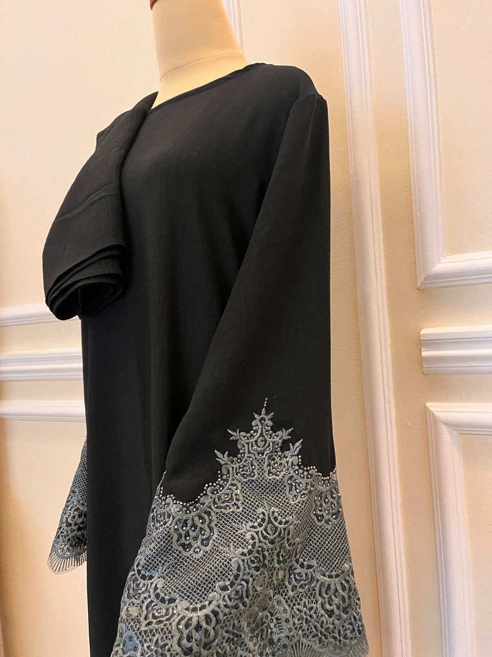 Royal Black Jubah - Image 2